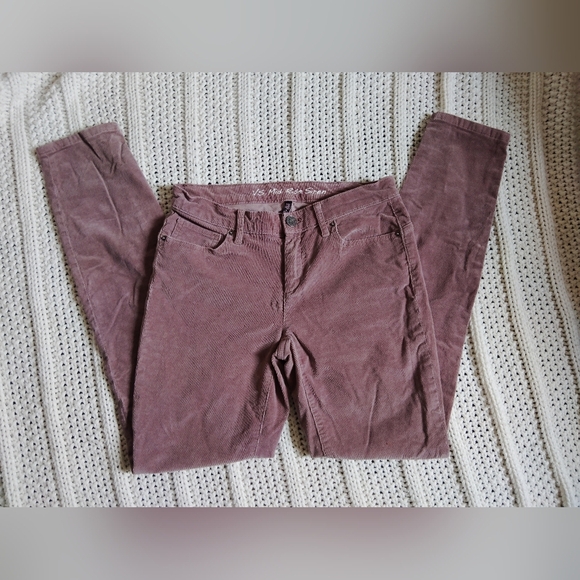 Victoria's Secret Dusty Rose Corduroy Jeans Mid Rise Siren! - Picture 3 of 4
